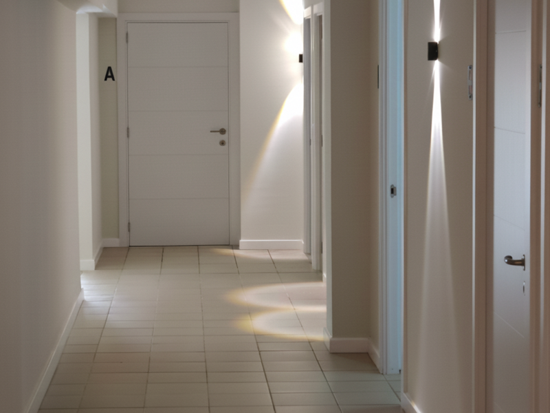 pasillo-habitaciones-CCT-scaled.png